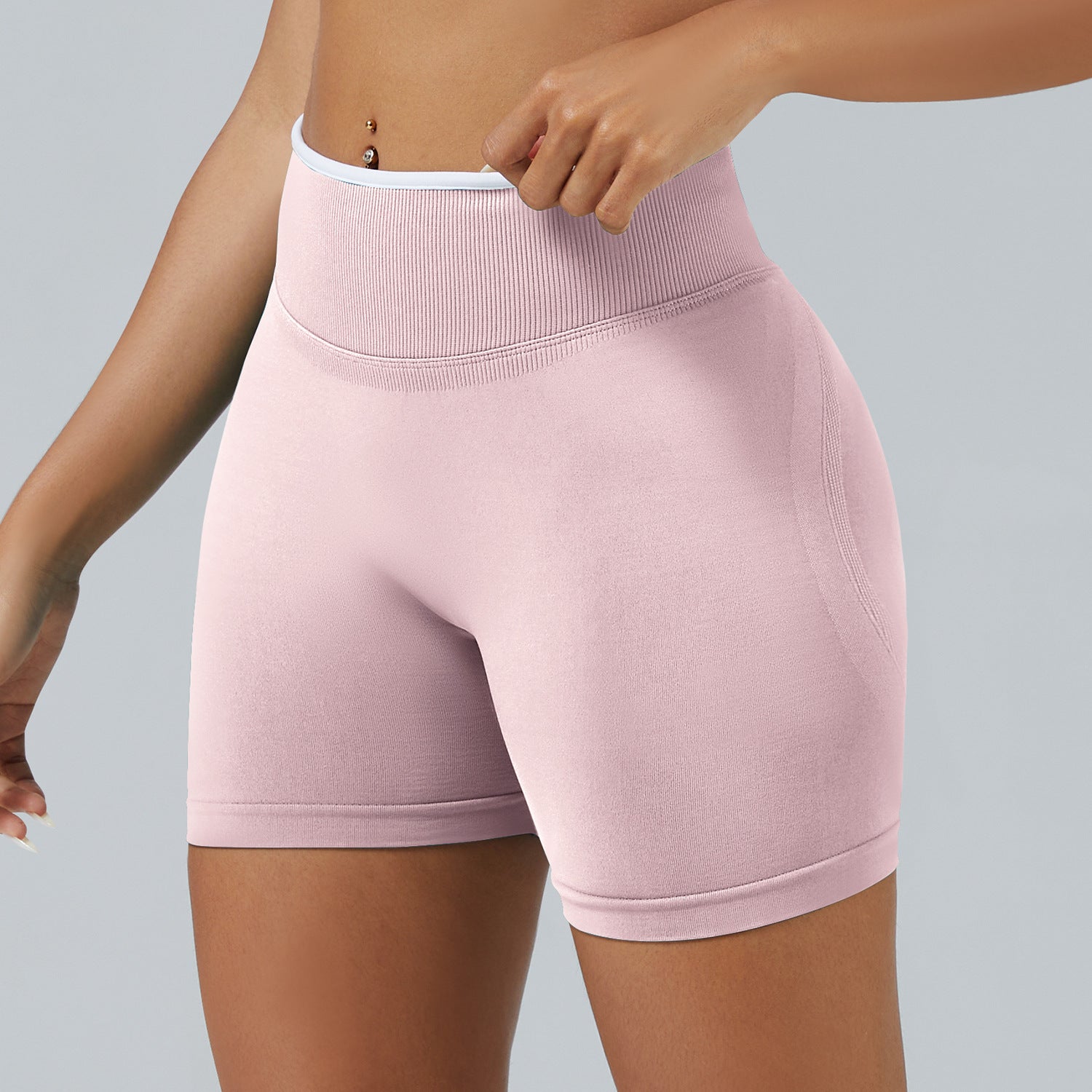 🧘‍♀️ Seamless Yoga Fitness Shorts – Move Without Limits. Look Without Effort.