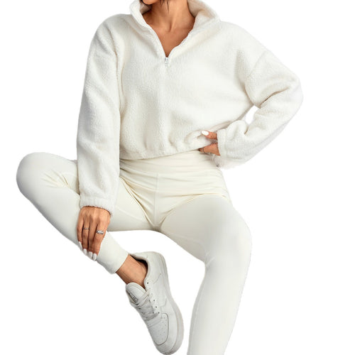 ✨ Women's Plush Sport Suit – Soft as a Cloud. Sharp as Your Goals.