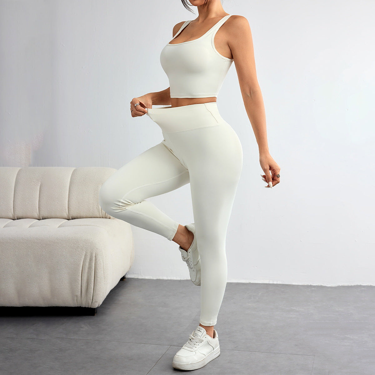 ✨ Women's Plush Sport Suit – Soft as a Cloud. Sharp as Your Goals.